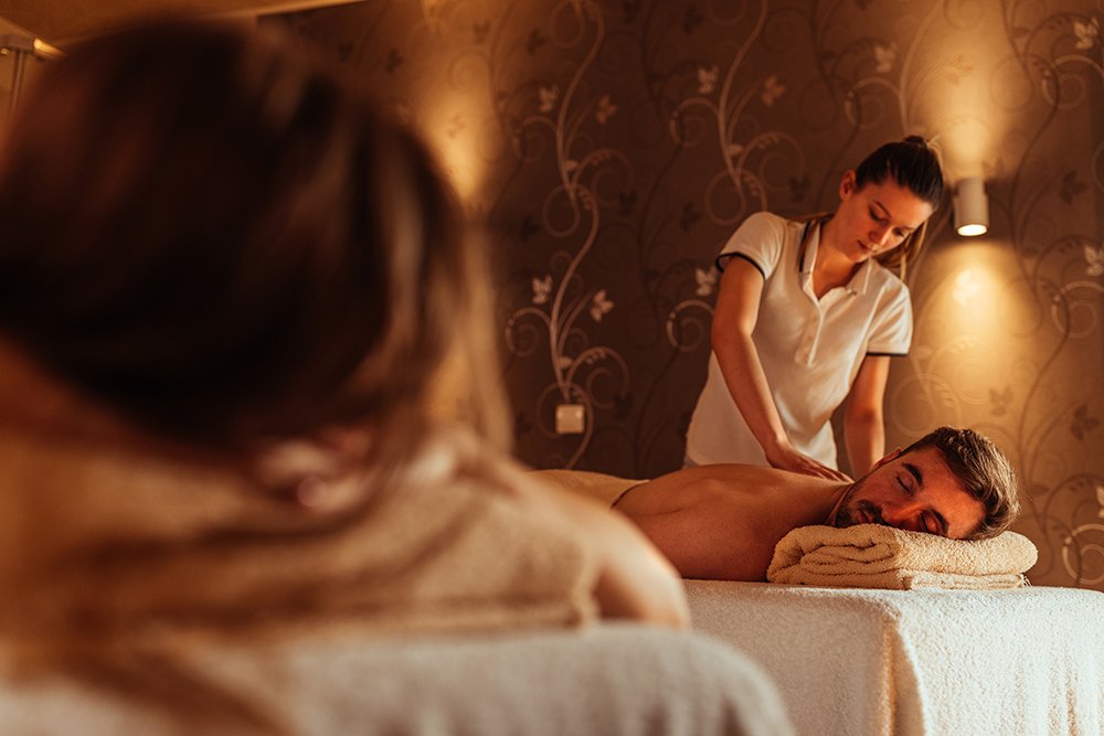 Comment devenir masseur bien être ?