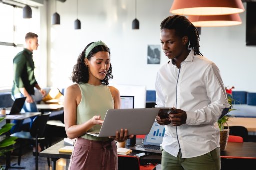 Une auto-entrepreneure accompagnée dans ces démarches de création d'entreprise grâce au CAPE, Contrat d’Appui au Projet d’Entreprise